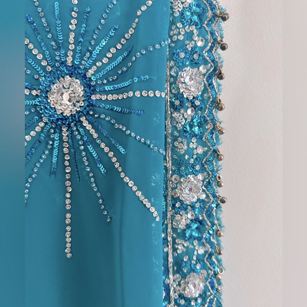 Salwar suit